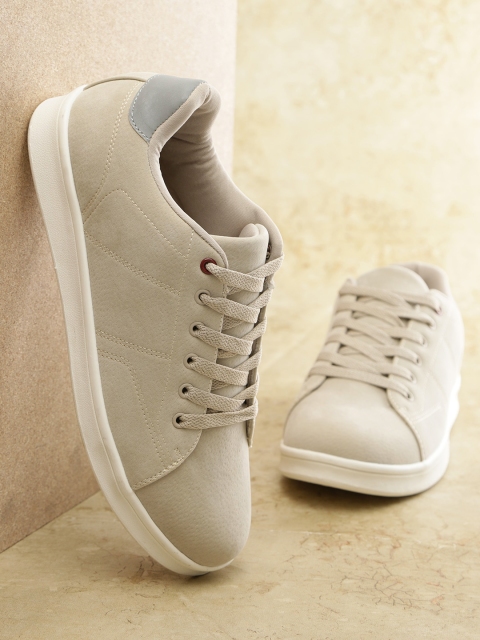 

ether Men Beige Sneakers