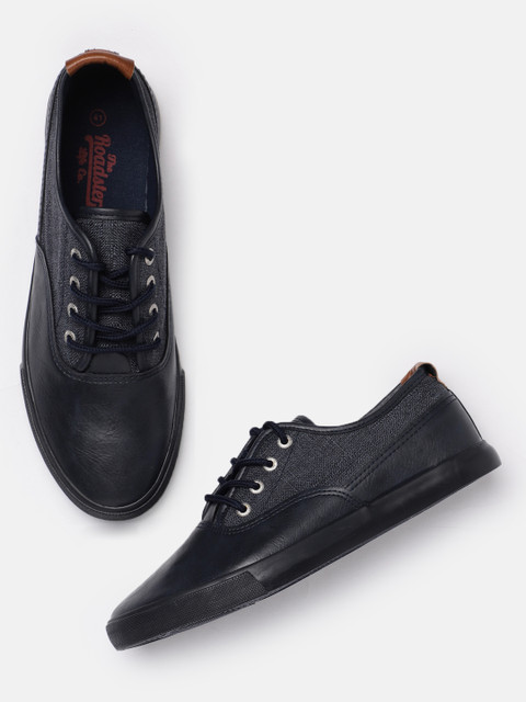 

Roadster Men Navy Blue Sneakers