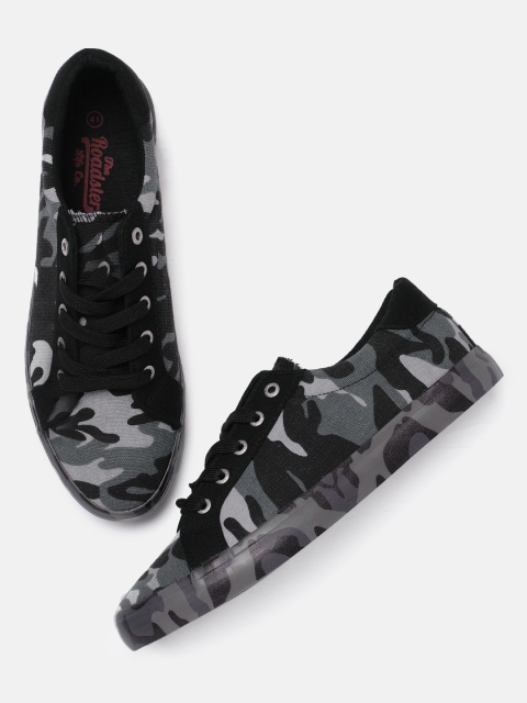 

Roadster Men Black & Grey Printed Sneakers