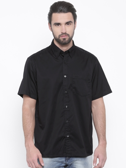 

ColorPlus Men Black Classic Regular Fit Solid Casual Shirt