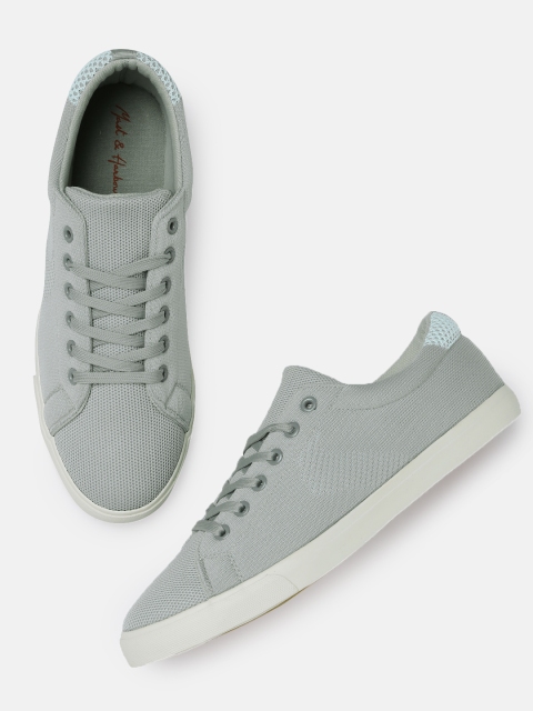 

Mast & Harbour Men Grey Sneakers