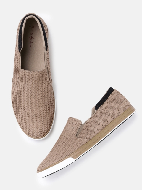 

Mast & Harbour Men Brown Slip-On Sneakers
