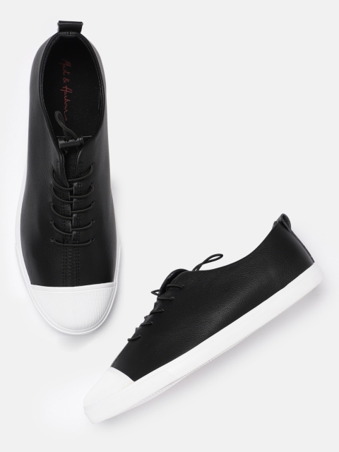 

Mast & Harbour Men Black Sneakers