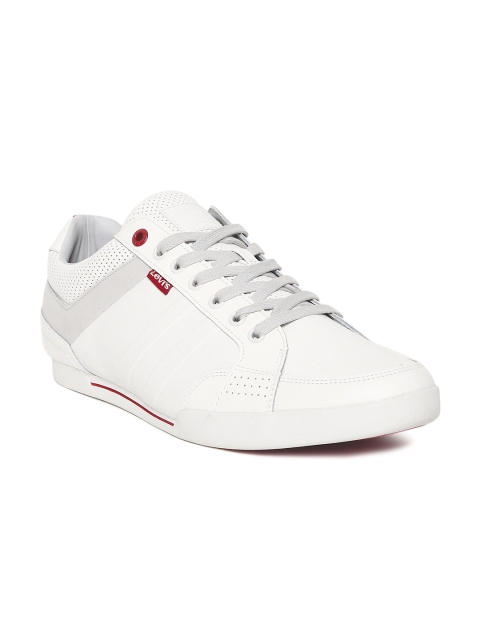 

Levis Men White Turlock Sneakers