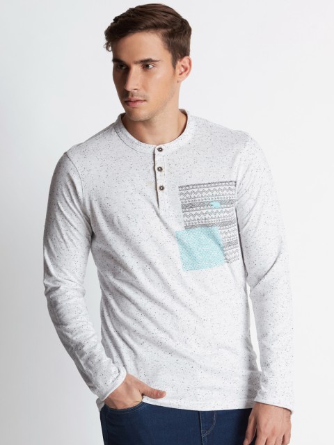 

Urban Ranger by pantaloons Men Grey Solid Henley Neck T-shirt