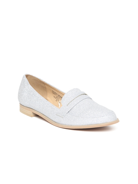 

Vero Moda Women Silver-Toned Shimmer Loafers