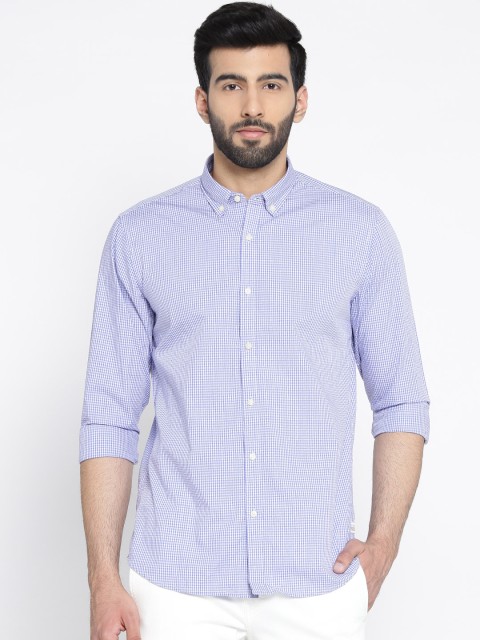 

Blackberrys Men Blue & White Slim Fit Checked Casual Shirt