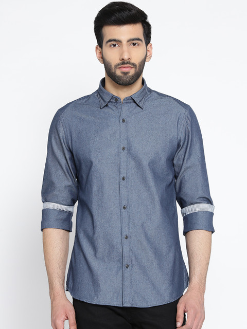 

Blackberrys Men Navy Blue Slim Fit Solid Chambray Casual Shirt