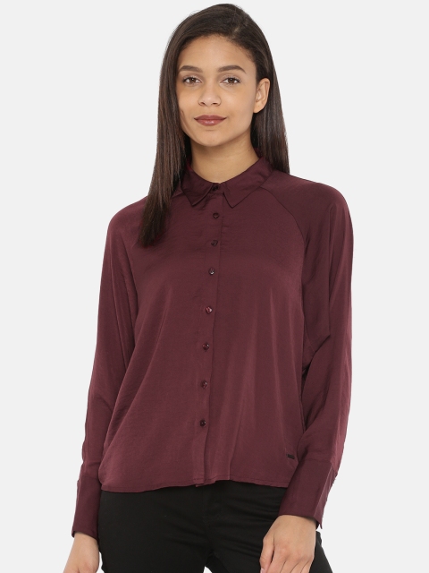 

Vero Moda Women Maroon Regular Fit Solid Casual Shirt
