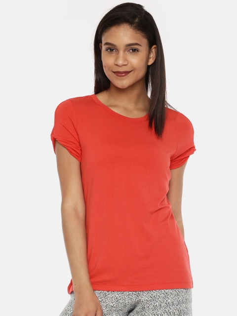 

Vero Moda Women Red Solid Round Neck T-shirt