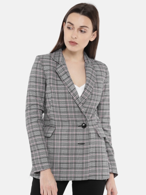 

Vero Moda Women Black & White Checked Double-Breasted Casual Blazer
