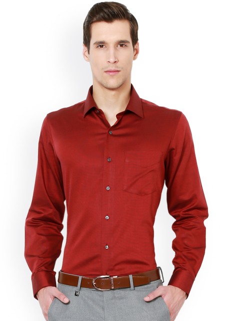 

Van Heusen Men Red Slim Fit Solid Formal Shirt