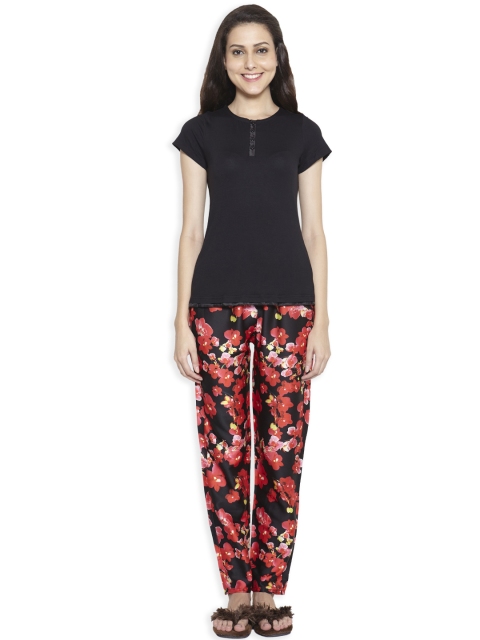 

Sweet Dreams Women Black & Red Printed Night Suit