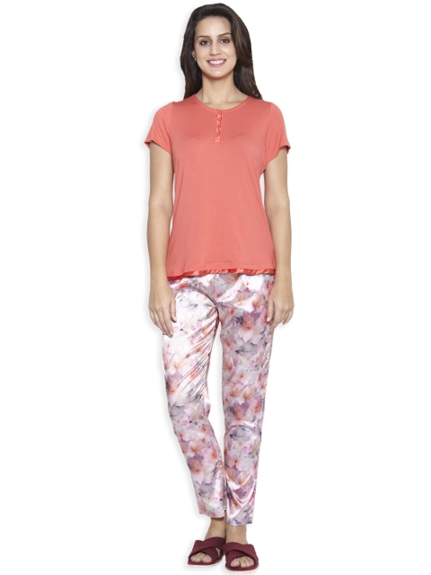 

Sweet Dreams Women Orange & Peach-Coloured Printed Night Suit