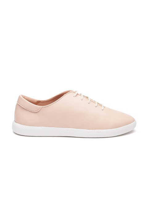 

ether Women Pink Sneakers