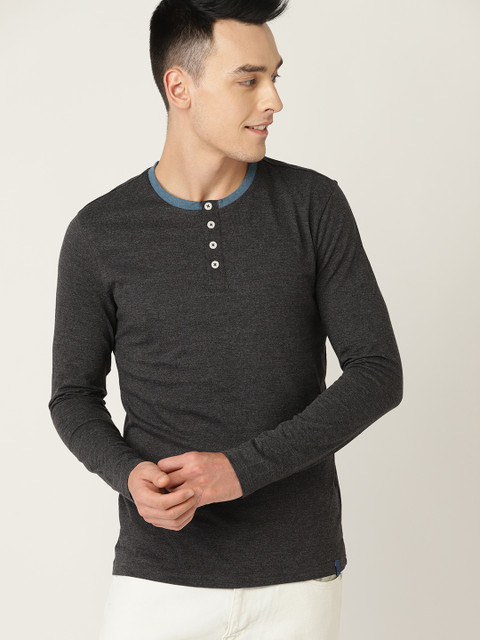 

United Colors of Benetton Men Charcoal Grey Solid Henley Neck T-shirt