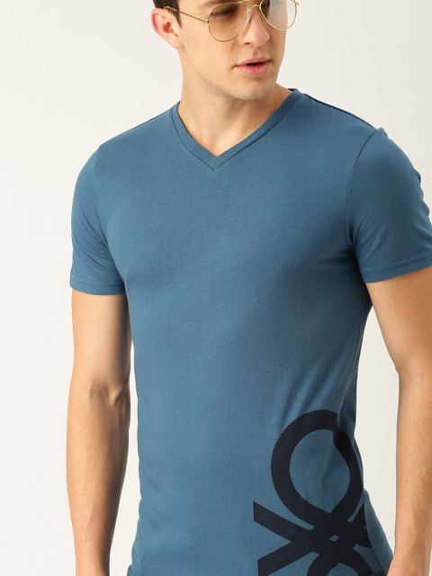 

United Colors of Benetton Men Teal Blue Brand Logo Print V-Neck T-shirt