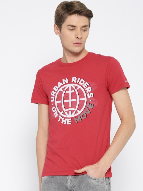 

Lee Men Red Printed Slim Fit Round Neck T-shirt