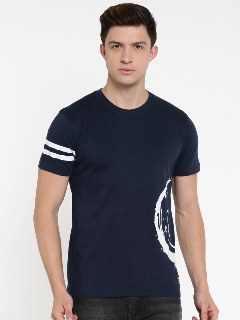 

Lee Men Navy Printed Slim Fit Round Neck T-shirt, Navy blue