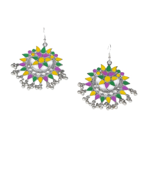 

ZeroKaata Silver-Toned Contemporary Chandbalis