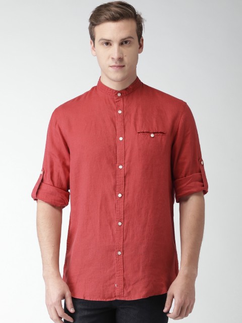 

Celio Men Red Solid Regular Fit Sustainable Linen Shirt