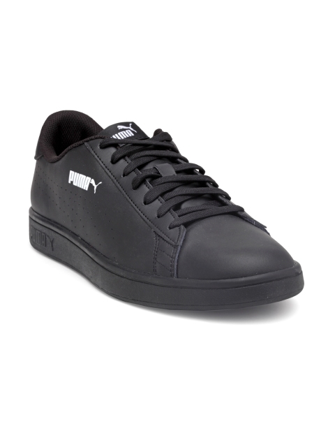 

Puma Men Black Smash v2 L Perf Leather Sneakers