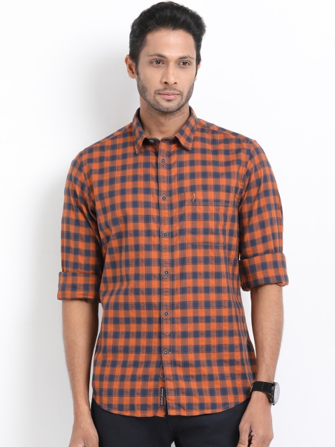 

Indian Terrain Men Orange & Blue Regular Fit Checked Casual Shirt