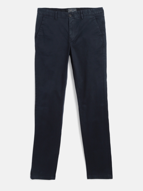 

Indian Terrain Boys Navy Blue Regular Fit Solid Chinos