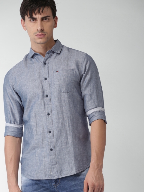 

Tommy Hilfiger Men Blue Original Regular Fit Solid Casual Shirt