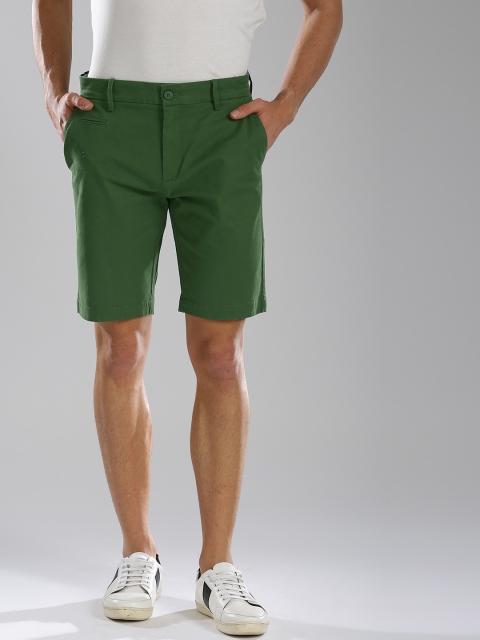 

Levis Men Green Solid Regular Fit Chino Shorts