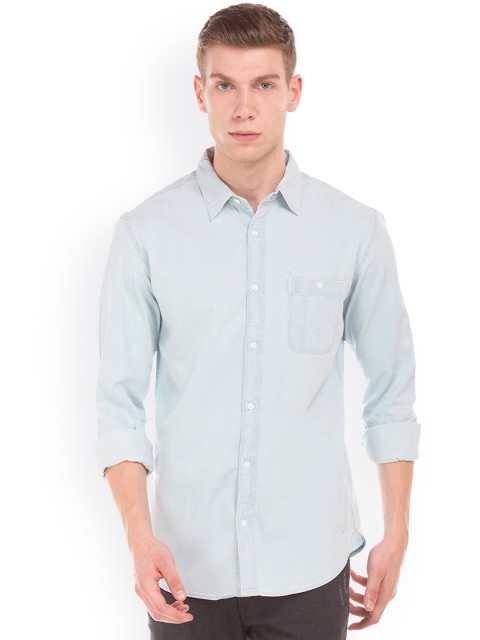 

Aeropostale Men Blue Regular Fit Solid Casual Shirt