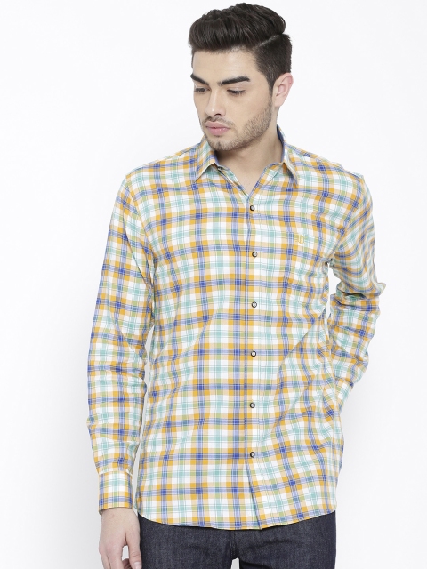 

Duke Men Mustard & White Regular Fit Checked Casual Shirt