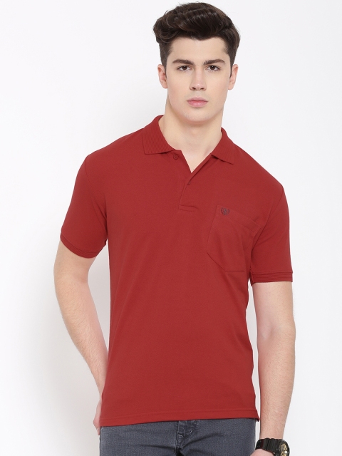 

Duke Men Red Solid Polo Collar T-shirt