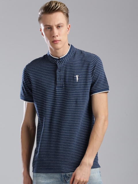 

Bossini Men Navy Blue Striped Mandarin Collar T-shirt