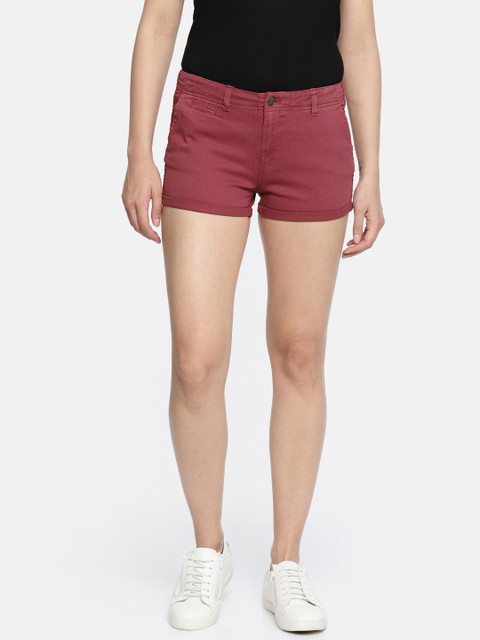 

People Women Maroon Solid Regular Fit Regular Shorts