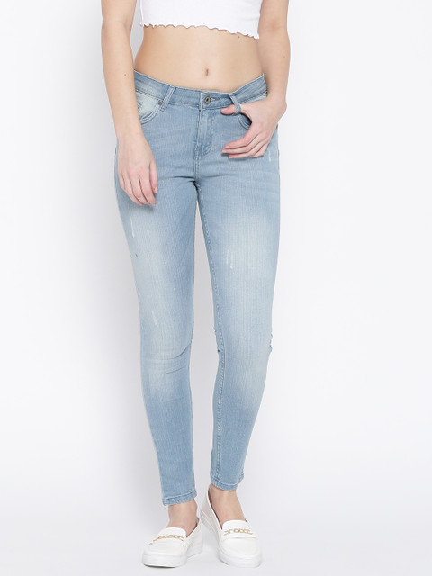 

People Women Blue Regular Fit Mid-Rise Low Distress Stretchable Jeans
