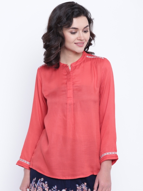 

People Women Orange Solid Top