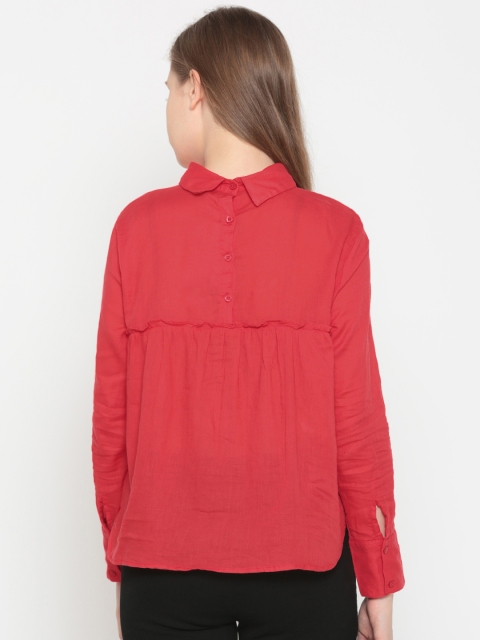 

People Women Red Solid Top
