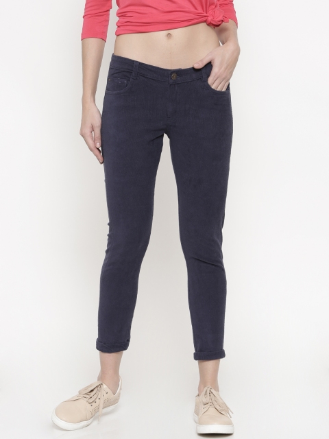 

People Women Navy Slim Fit Solid Regular Trousers, Navy blue
