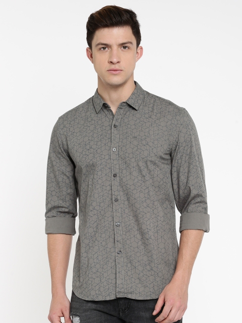 

Lee Men Grey Slim Fit Printed Casual Shirt