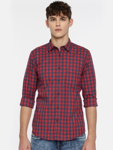 

Pepe Jeans Men Red & Navy Slim Fit Checked Casual Shirt