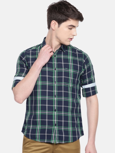 

Pepe Jeans Men Navy Blue & Green Regular Fit Checked Casual Shirt