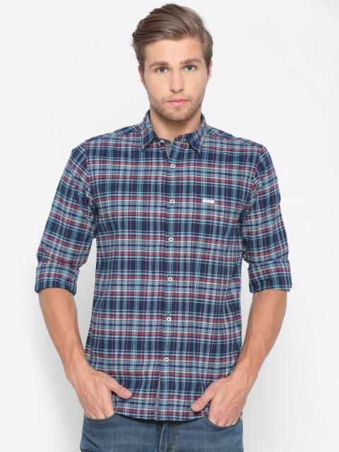 

Pepe Jeans Men Blue Regular Fit Checked Casual Shirt
