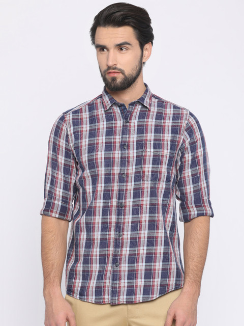 

Pepe Jeans Men Blue & Maroon Regular Fit Checked Casual Shirt