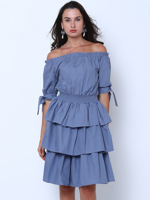 

Tokyo Talkies Women Grey Solid Fit and Flare Dress