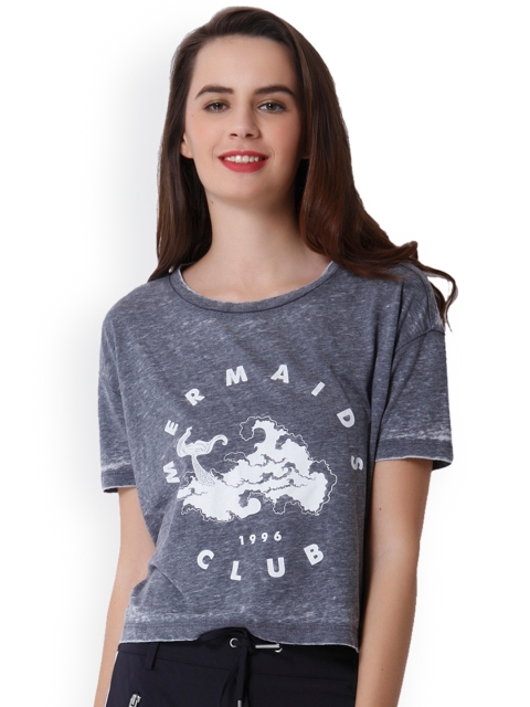 

ONLY Women Grey Printed Round Neck T-shirt