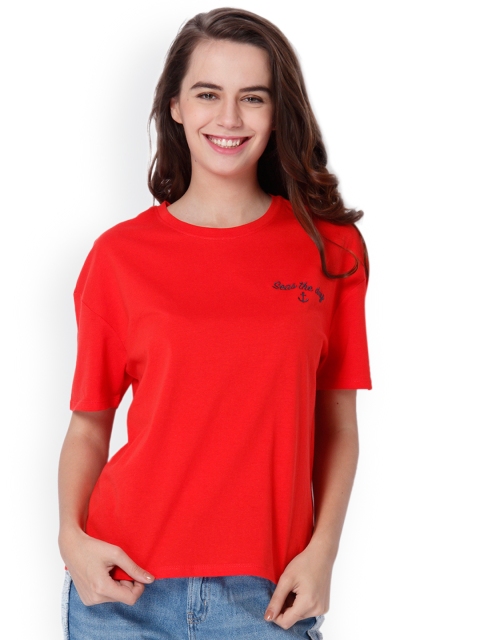 

ONLY Women Red Solid Round Neck T-shirt