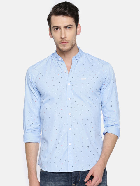 

Wrangler Men Blue Slim Fit Printed Casual Shirt