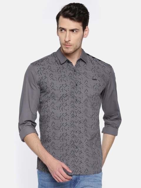 

Wrangler Men Grey Slim Fit Printed Casual Shirt