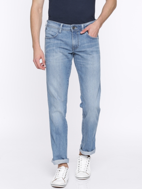 

Wrangler Men Blue Tapered Fit Low-Rise Clean Look Stretchable Jeans